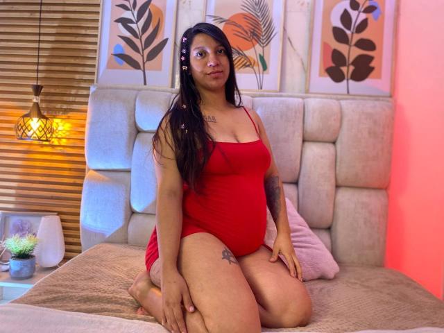 LunaRosy - Live porn &amp; sex cam - 29495879