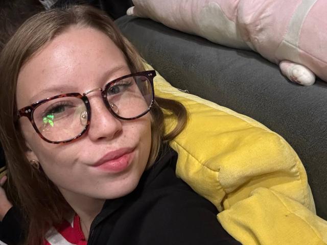 LoretaFeltner - Porno na żywo i seks kamera - 29497889