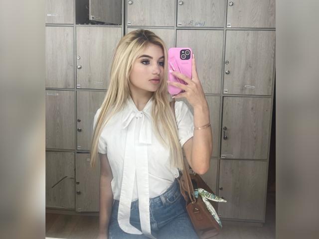 SabrinaColle - Live porn &amp; sex cam - 29503001