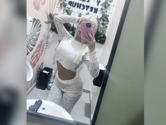 SabrinaColle - Live porn &amp; sex cam - 29503040