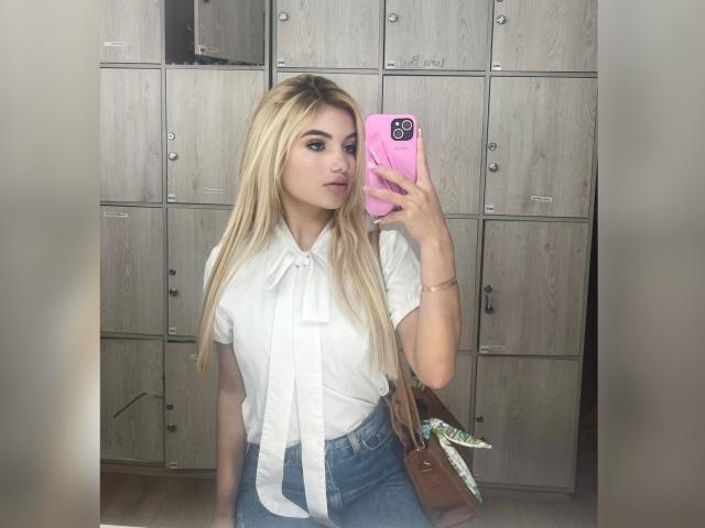 SabrinaColle - Live porn &amp; sex cam - 29503157