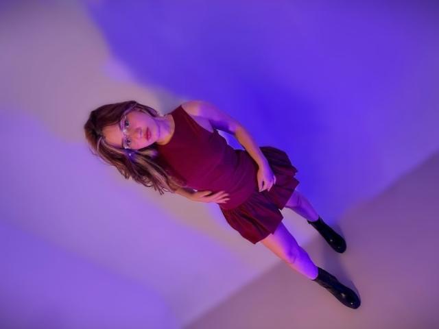ElodieGardner - Sexe cam en vivo - 29507030