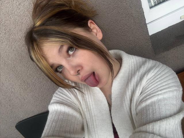 EthelynWiskowski - Live Sex Cam - 29514785