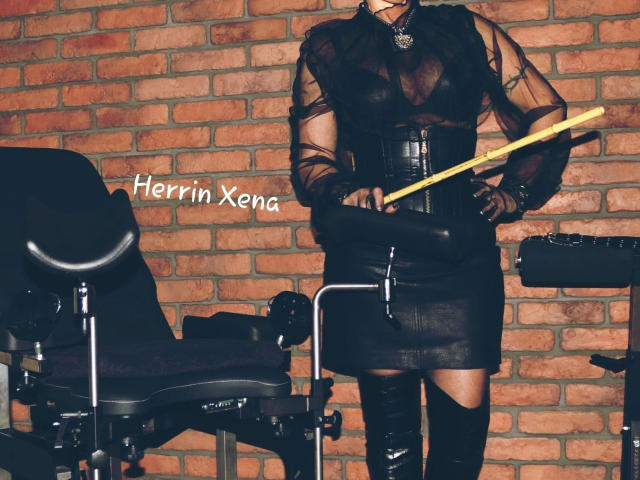 Herrin-Xena-hot - Live sex cam - 29524403