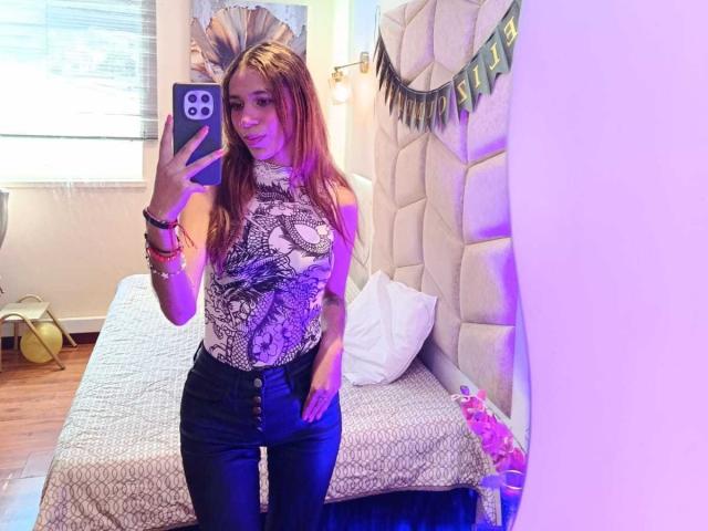 ValerieWoods - Live sexe cam - 29524907