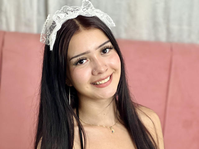 KarinaCurvy - Élő pornó és szexkamera - 29526917