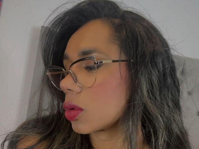 Iria - Live porn &amp; sex cam - 29527850
