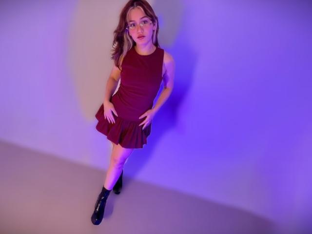 ElodieGardner - Live porn &amp; sex cam - 29528066