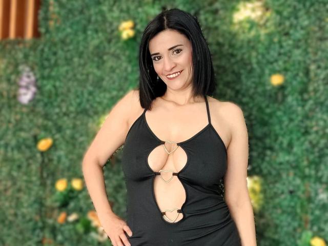 MaraRoberttss - Live sex cam - 29531708