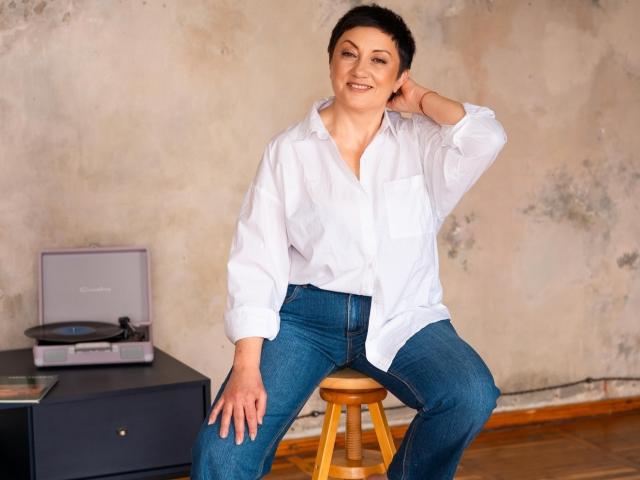 EmilyLlove - Live porn &amp; sex cam - 29532656