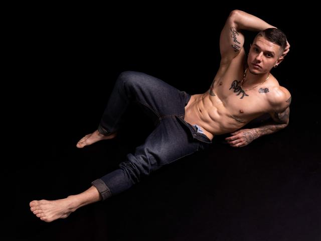 TysonRich - Live sex cam - 29533301