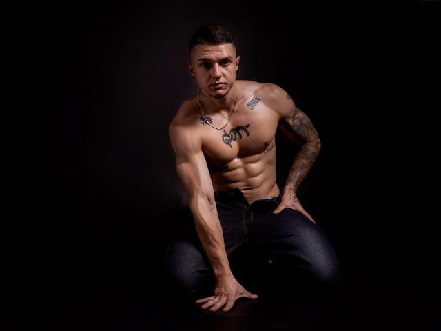 TysonRich - Live sex cam - 29533304