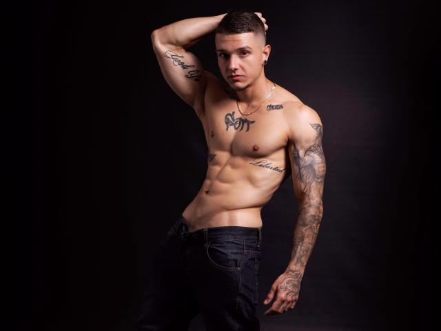 TysonRich - Live sex cam - 29533307