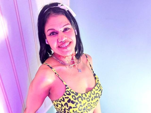TarahDustin - Sexe cam en vivo - 29538005