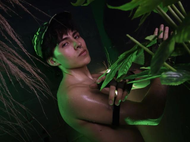 PepperTwink - Live porn &amp; sex cam - 29540825