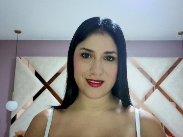 DamaraFoxy - Live Sex Cam - 29545571