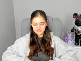 Watch KettiSolt Live on XLoveCam