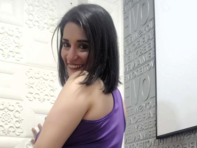 MaraRoberttss - Live sex cam - 29561642