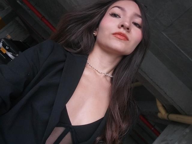 LucianaBetancour - Live porn &amp; sex cam - 29563214