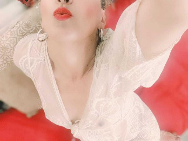 SammyDesire - Live porn &amp; sex cam - 29563808