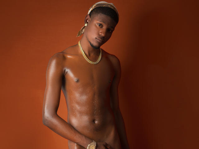 DrakeWit - Live sex cam - 29564780