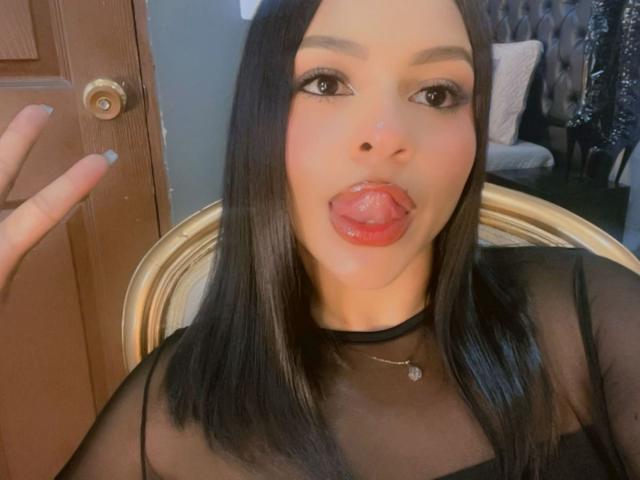 LindaFrancoo - Live porn &amp; sex cam - 29565944