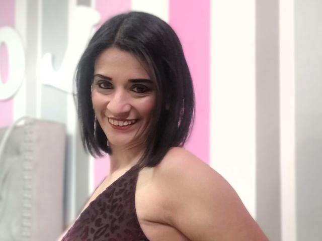 MaraRoberttss - Live sex cam - 29570510
