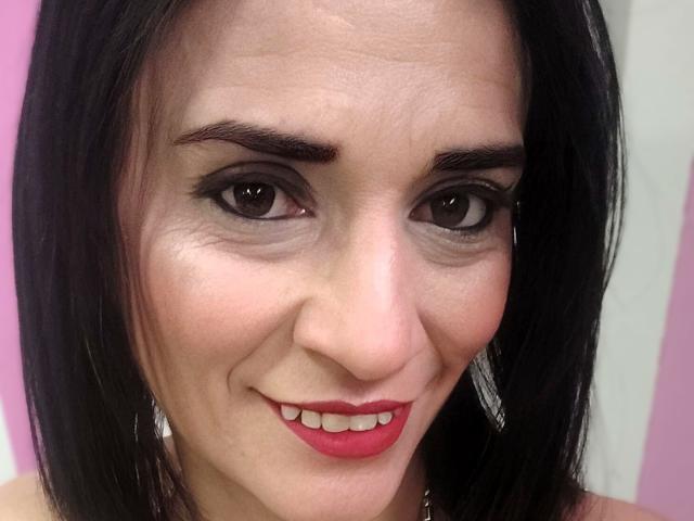 MaraRoberttss - Live sex cam - 29570513