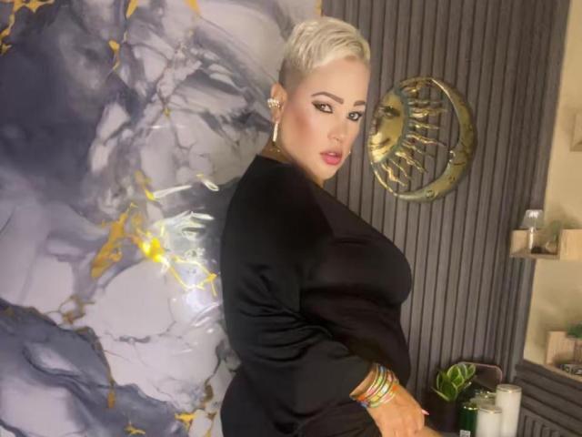 GianellaCox - Live porn &amp; sex cam - 29571452