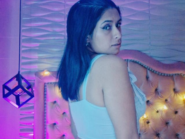 RoxanneHan - Live porn &amp; sex cam - 29578781