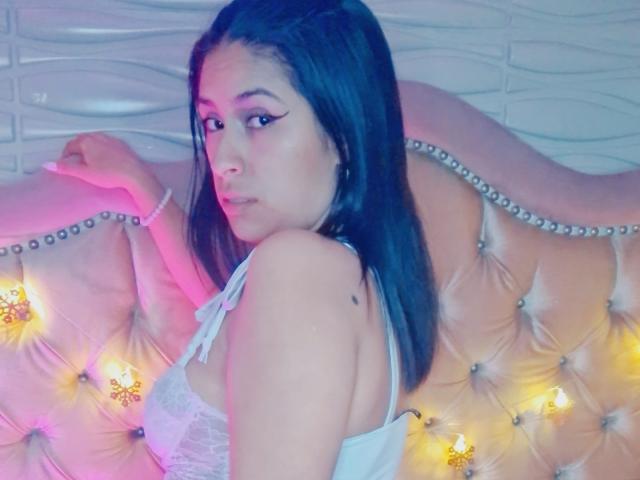 RoxanneHan - Live porn &amp; sex cam - 29578784