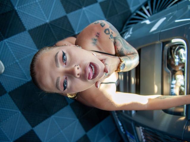RedLara - Live porn &amp; sex cam - 29579561