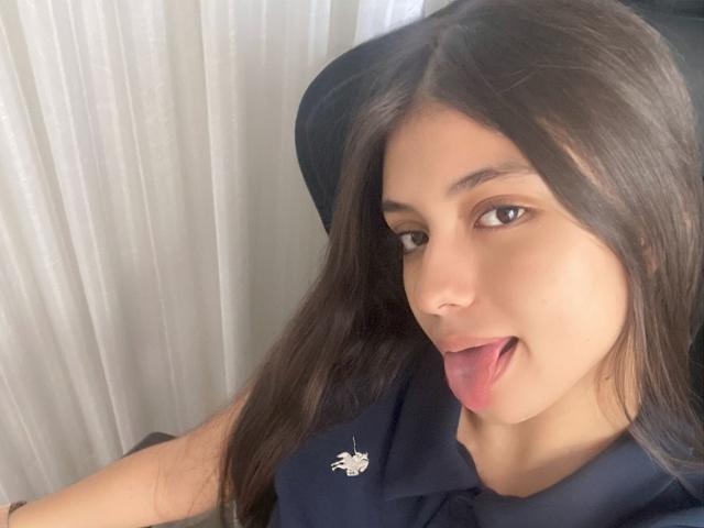 IsabelaRios - Live sex cam - 29579678