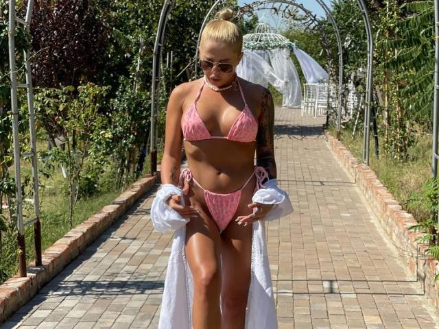 RedLara - Live porn &amp; sex cam - 29580467