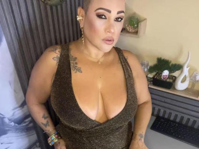 GianellaCox - Live porn &amp; sex cam - 29582510