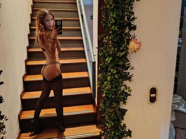 ValerieWoods - Live sexe cam - 29585210