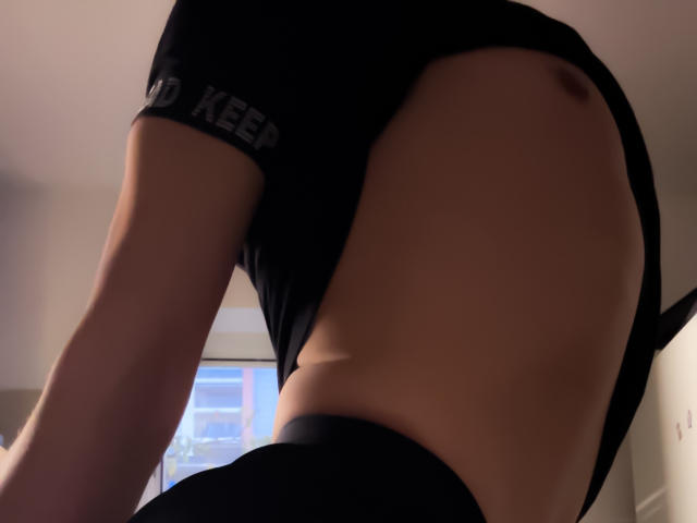 TemptationTwink - Live porn &amp; sex cam - 29587547