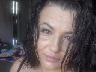 YnnaYub69