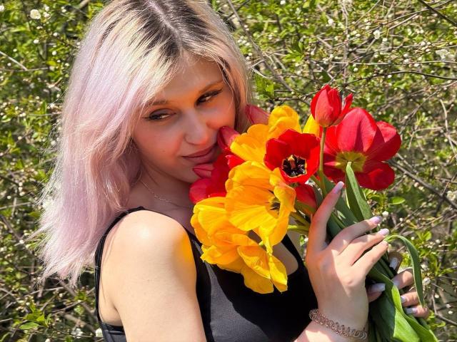 BlanchNassr - Live porn &amp; sex cam - 29593649