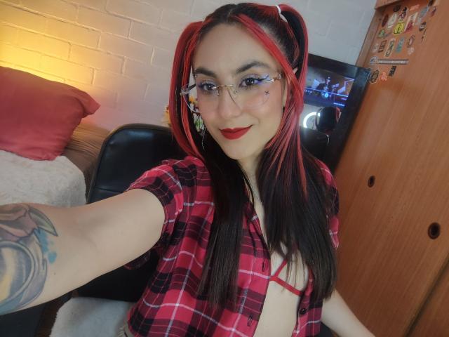 AmyStreetwise69 - Live porn &amp; sex cam - 29595587