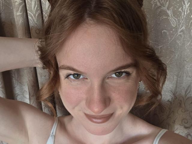 DebbyPennimpede - Live porn &amp; sex cam - 29596097