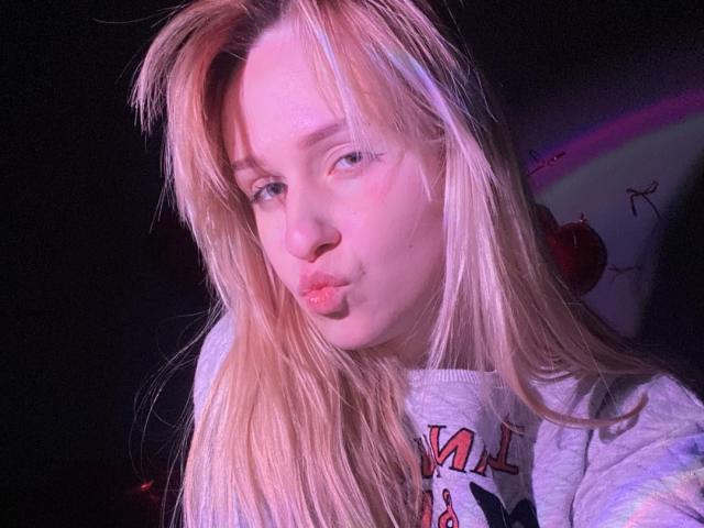 FlyFreedom - Live porn &amp; sex cam - 29596991