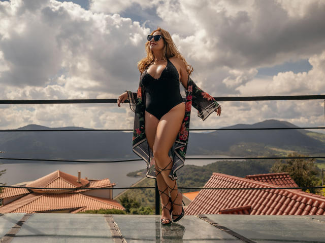 LylaGreen - Live porn &amp; sex cam - 29599016