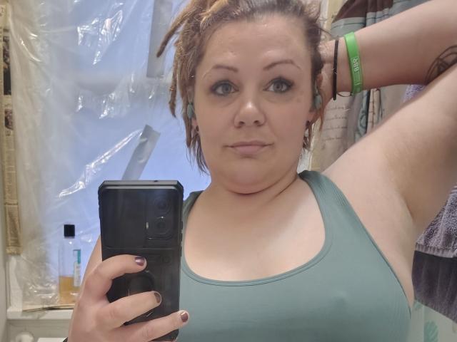 SavvyVi - Live Sex Cam - 29602484