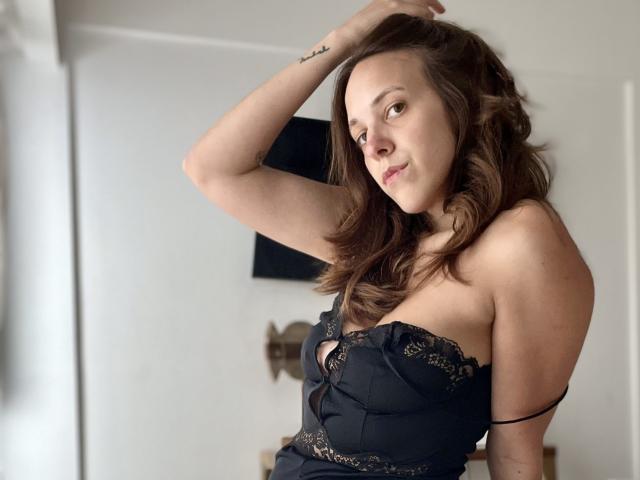LunaFiorella - Live sex cam - 29604773
