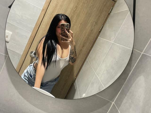 AnnyBentleii - Live porn &amp; sex cam - 29611490