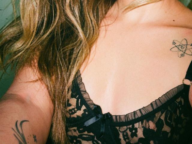 AdharaCooperr - Live Sex Cam - 29612267