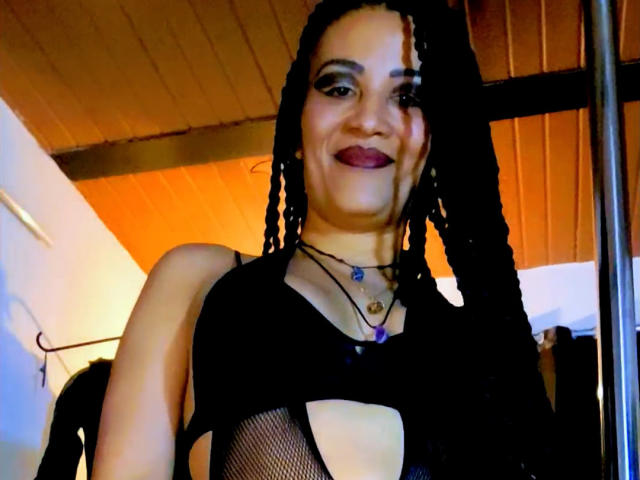 DivaMarie - Live porn &amp; sex cam - 29612768