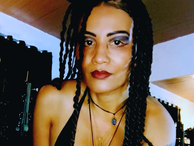 DivaMarie - Live porn &amp; sex cam - 29612855
