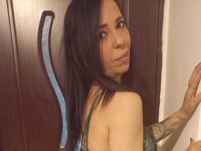 LauraSin - Live porn &amp; sex cam - 29619056